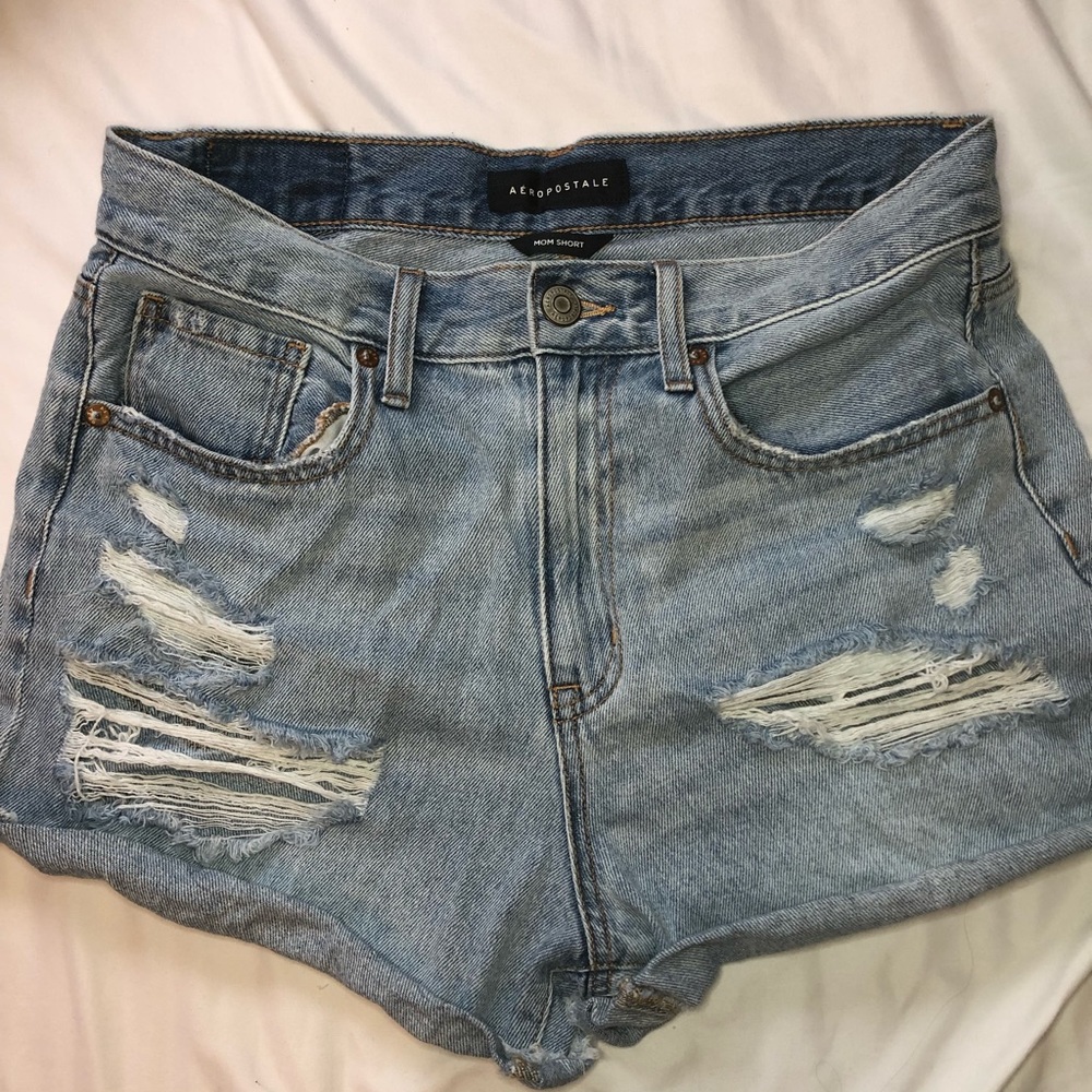 SOLD. Blue Aeropostale Mom Shorts Size 8.